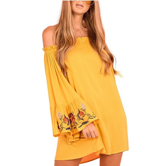C.C. Boutique Dresses & Skirts - NWT Golden Off The Shoulder Bell Sleeve Sundress